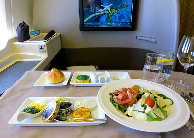 Los-Angeles-to-Tokyo-Japan-Airlines-First-Class