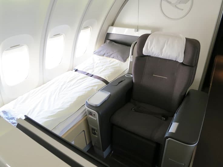 Lufthansa-First-Class-Seat-and-Bed