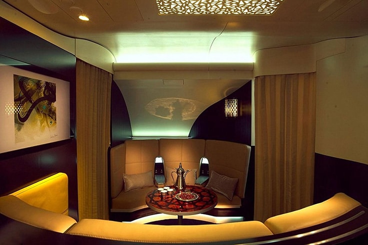 Etihad-Airbus-A380-Firstclass-lobby