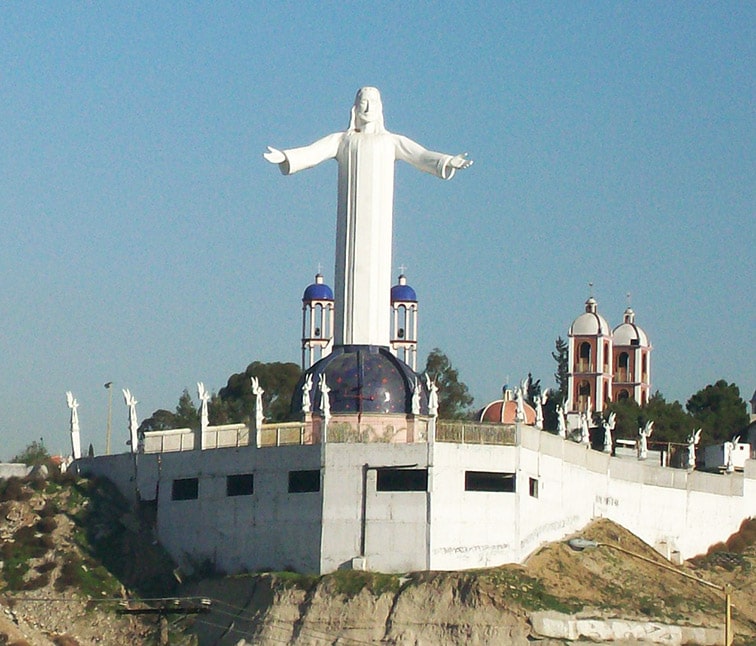 Cristo-Rey-de-los-Álamos-Mexico