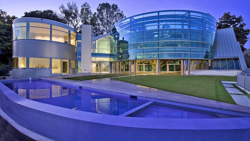 Justin Bieber’s Rented 'Salad Spinner' Glass House (Beverly Hills)